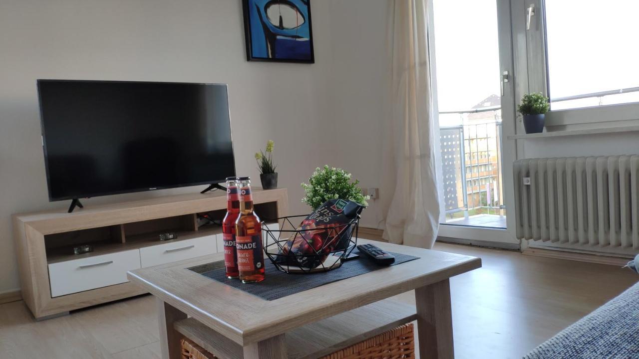 ZEN Apartments - Geräumig für 4 - Zentral - Balkon - Netflix Karlsruhe Exterior foto